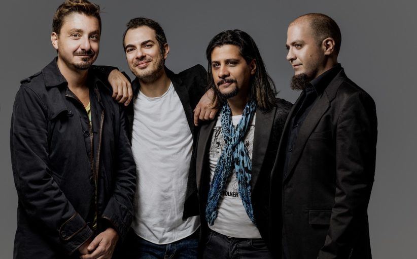 Mor ve Ötesi Volkswagen Arena'da Yerli Yerinde'de