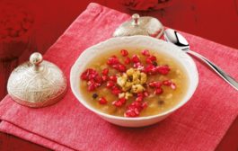 Aşurenin keyfi paylaştıkça çıkar